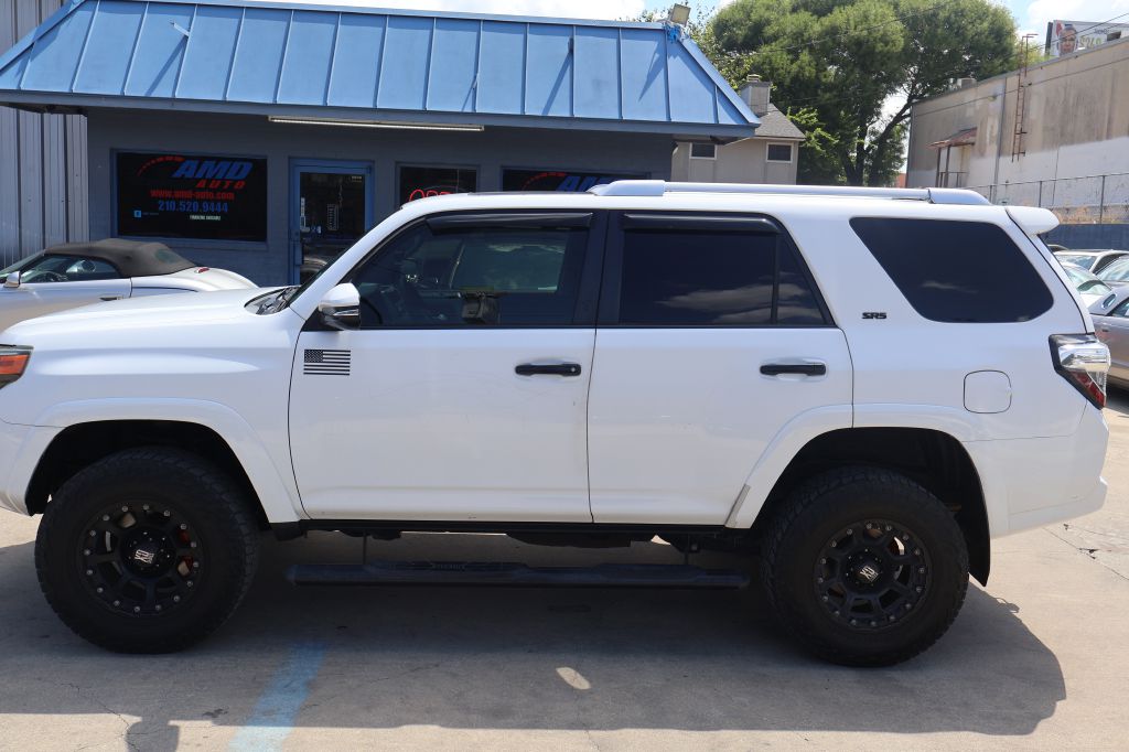 Photo 4 of this TOYOTA 4RUNNER