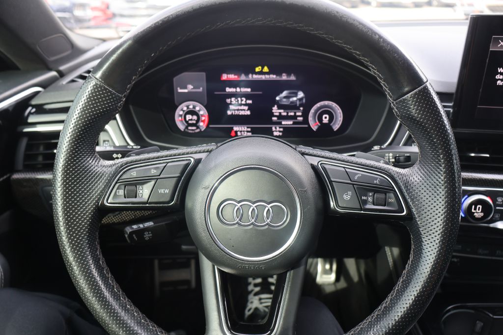Photo 24 of this AUDI S5