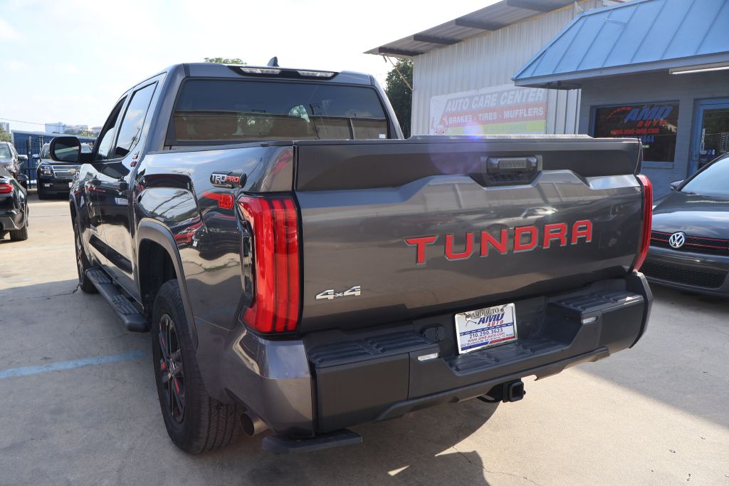 Photo 5 of this TOYOTA TUNDRA