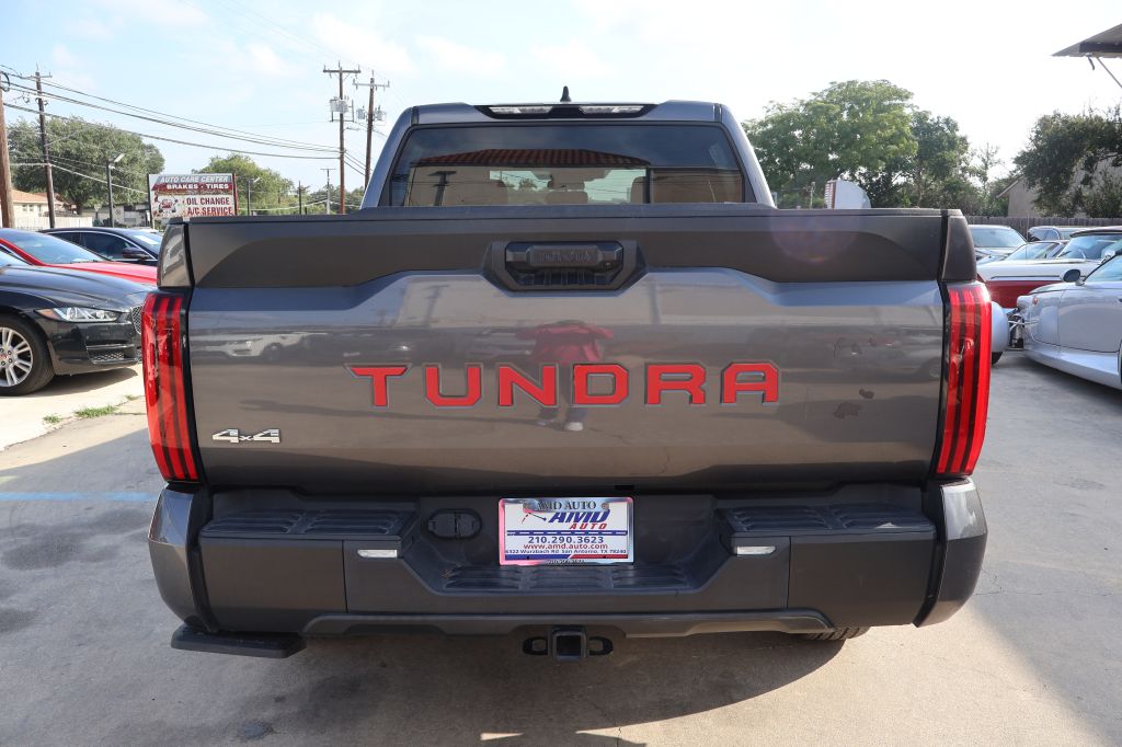Photo 6 of this TOYOTA TUNDRA