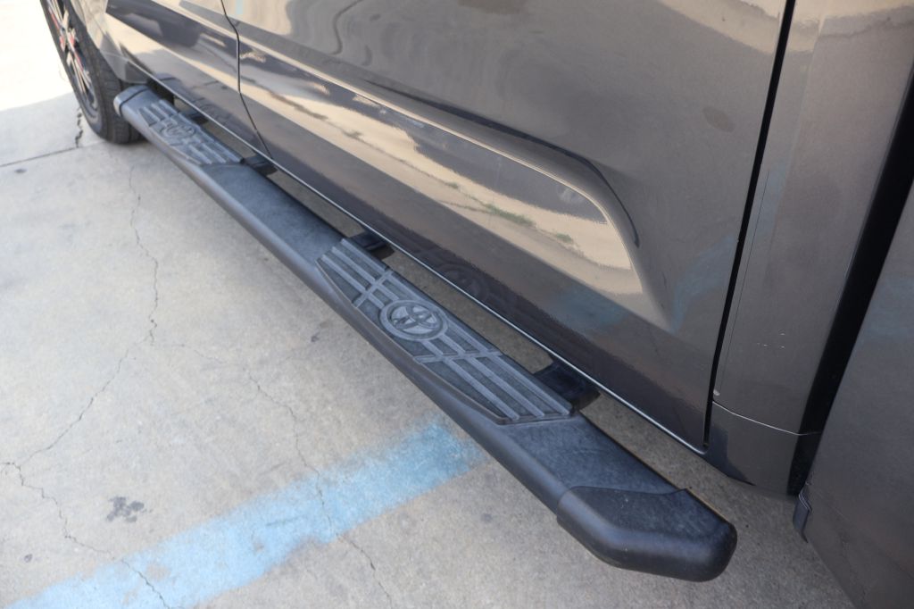 Photo 45 of this TOYOTA TUNDRA