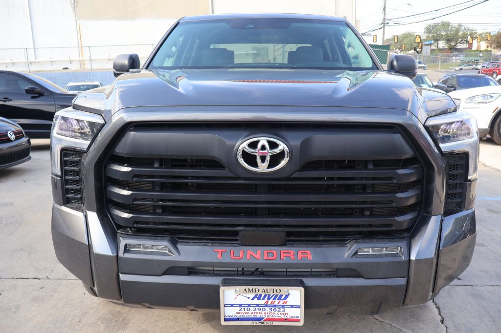 Photo 43 of this TOYOTA TUNDRA