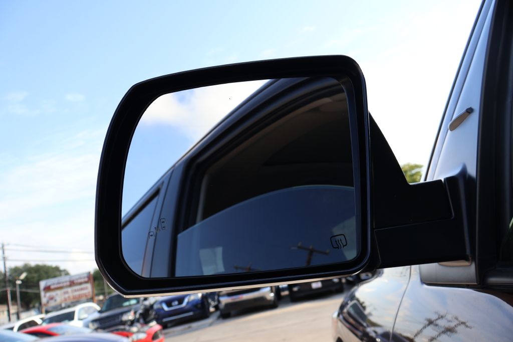 Photo 16 of this TOYOTA TUNDRA