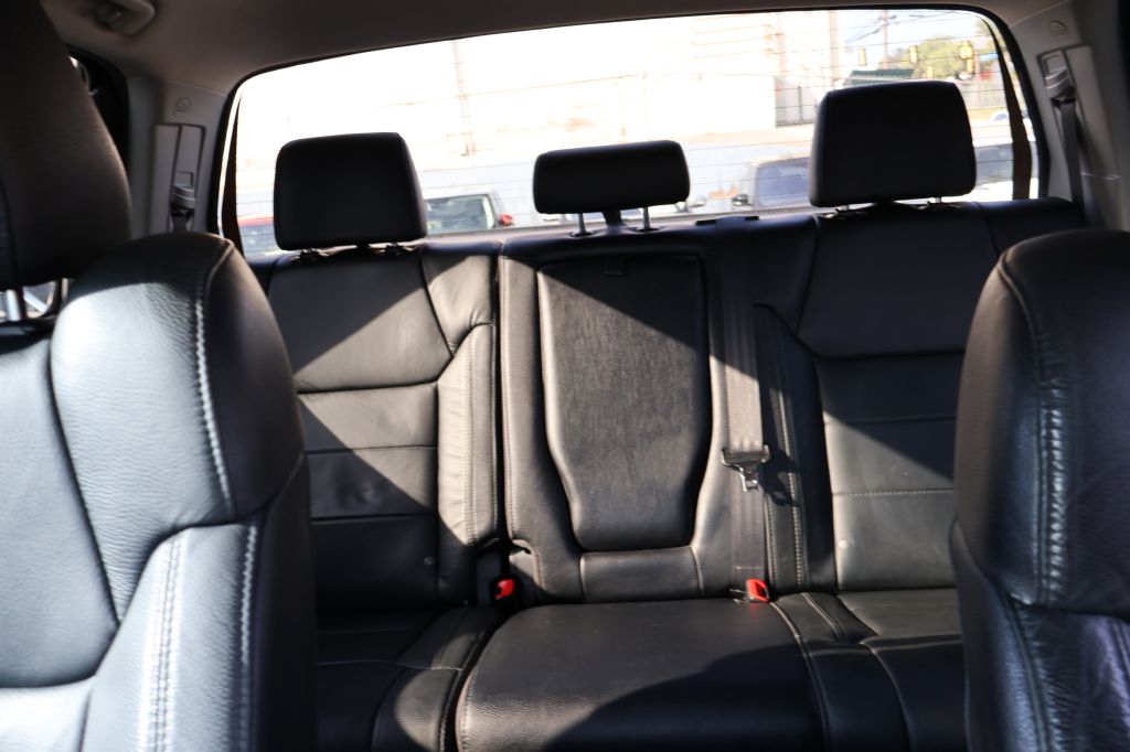 Photo 40 of this TOYOTA TUNDRA