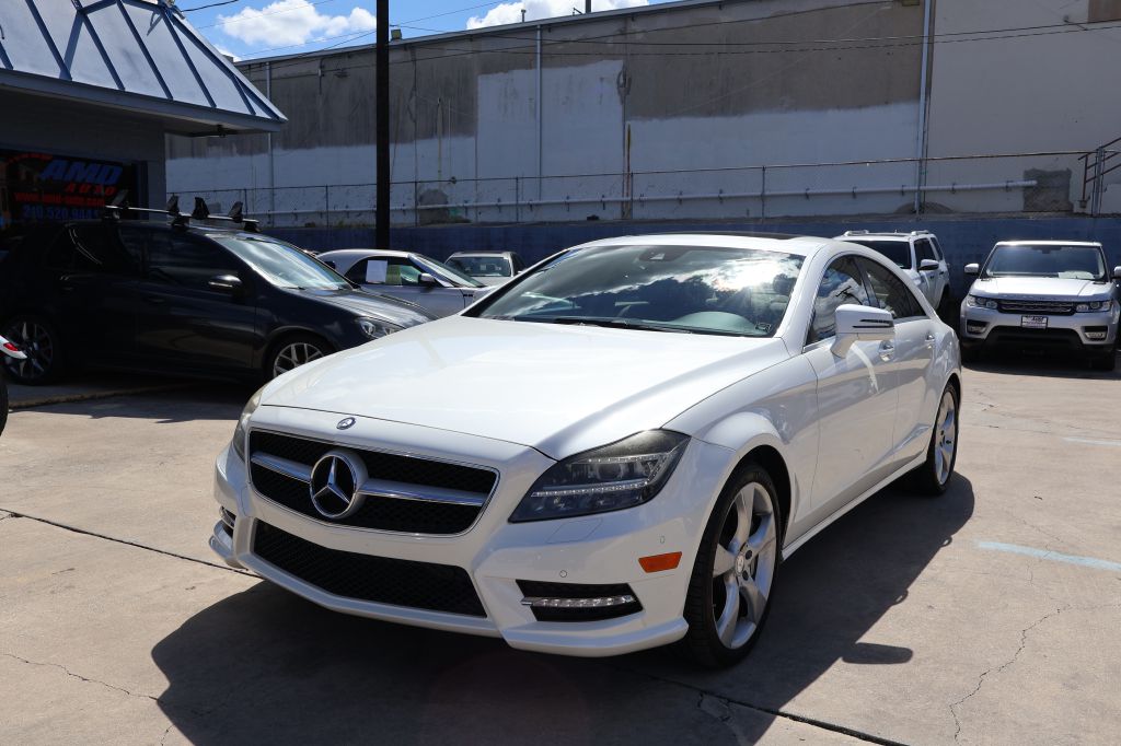 Photo 3 of this MERCEDES-BENZ CLS