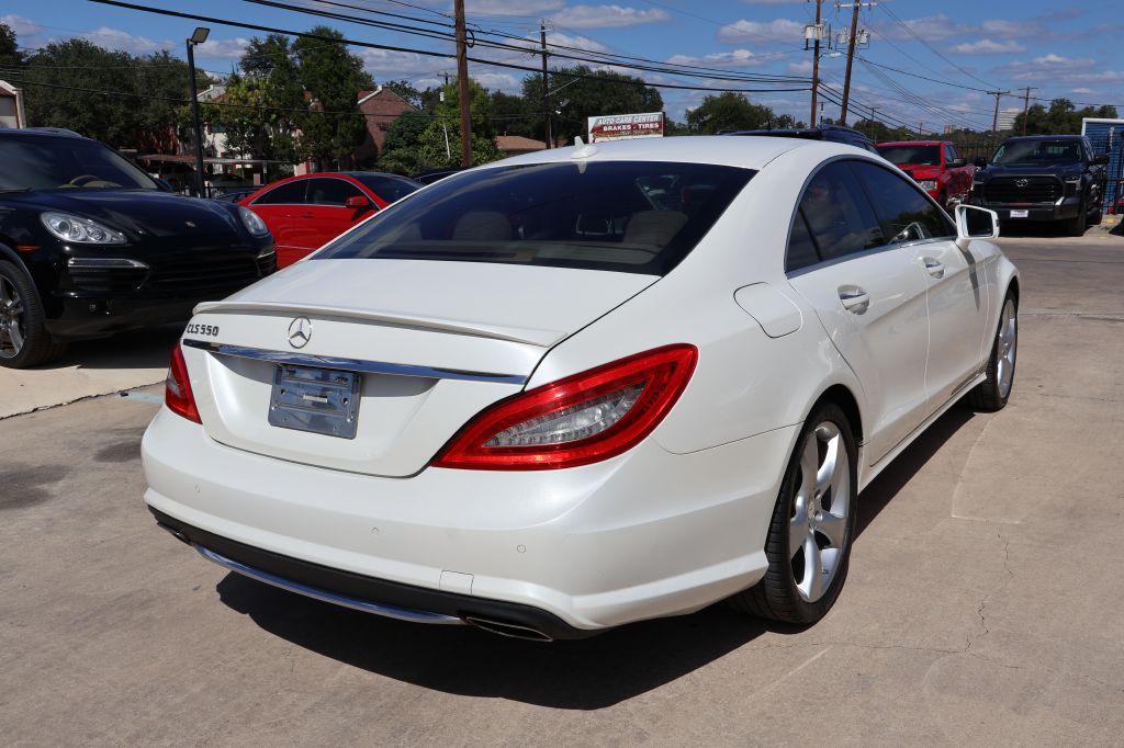 Photo 8 of this MERCEDES-BENZ CLS