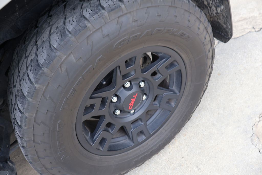Photo 9 of this TOYOTA 4RUNNER