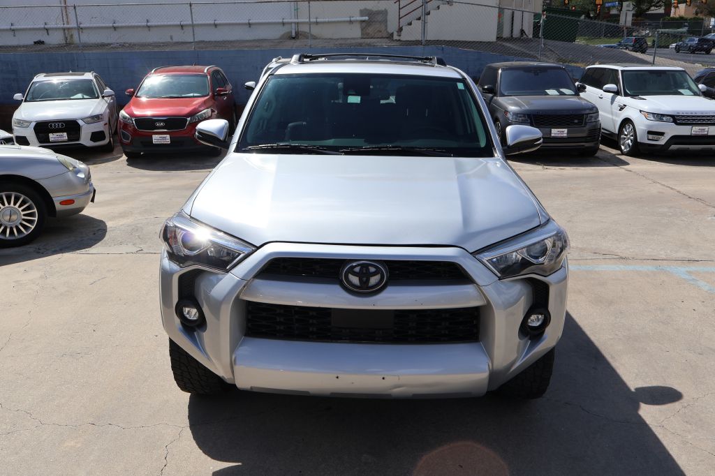 Photo 33 of this TOYOTA 4RUNNER