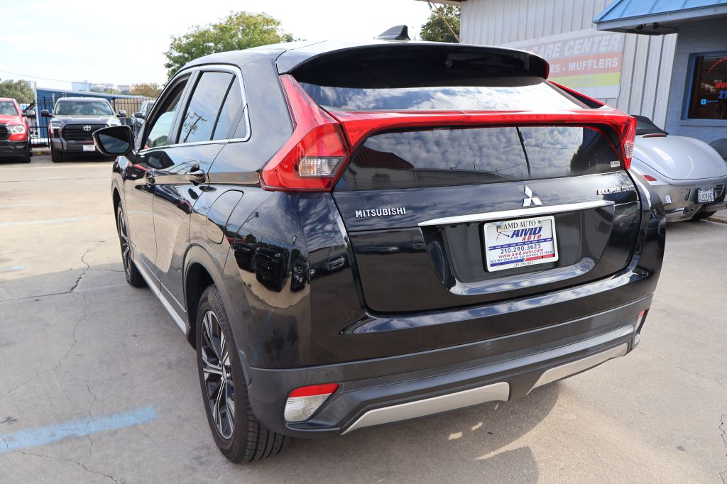 Photo 5 of this MITSUBISHI ECLIPSE CROSS