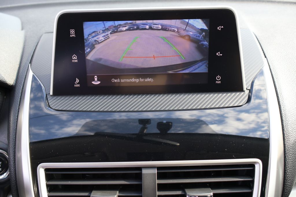 Photo 35 of this MITSUBISHI ECLIPSE CROSS