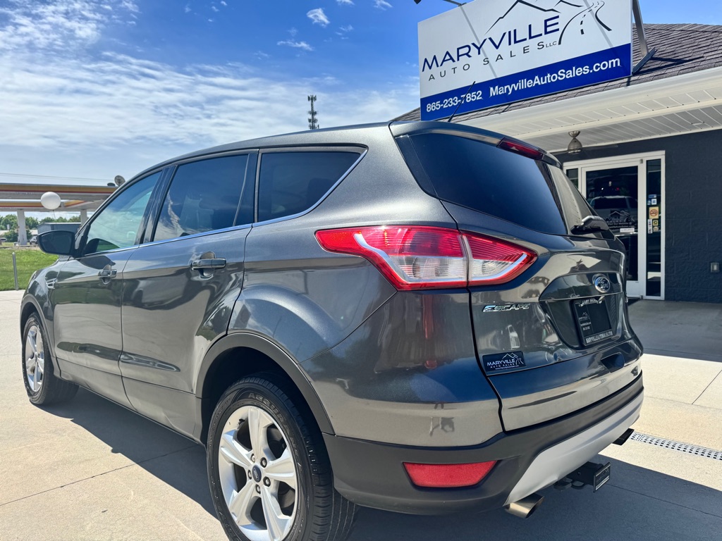 Photo 3 of this FORD ESCAPE