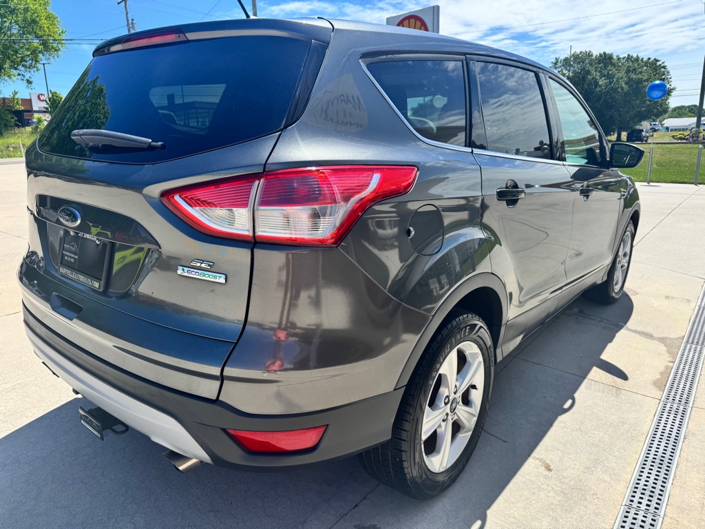 Photo 5 of this FORD ESCAPE