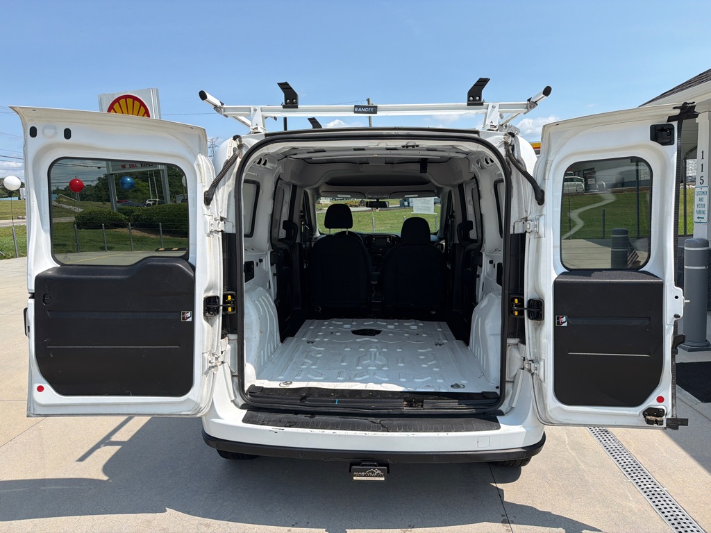 Photo 13 of this RAM PROMASTER CITY