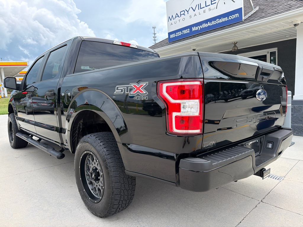 View vehicle photo 3