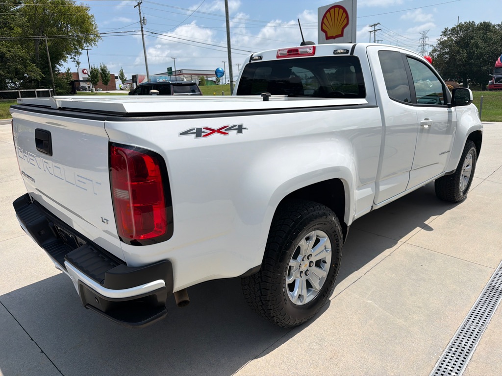 Photo 5 of this CHEVROLET COLORADO