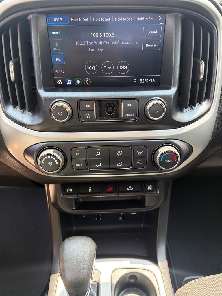 Photo 11 of this CHEVROLET COLORADO