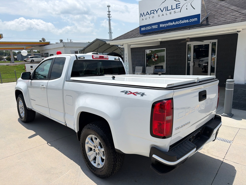 Photo 3 of this CHEVROLET COLORADO