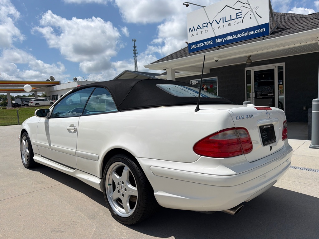 Photo 4 of this MERCEDES-BENZ CLK
