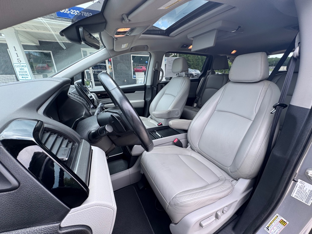 Photo 9 of this HONDA ODYSSEY