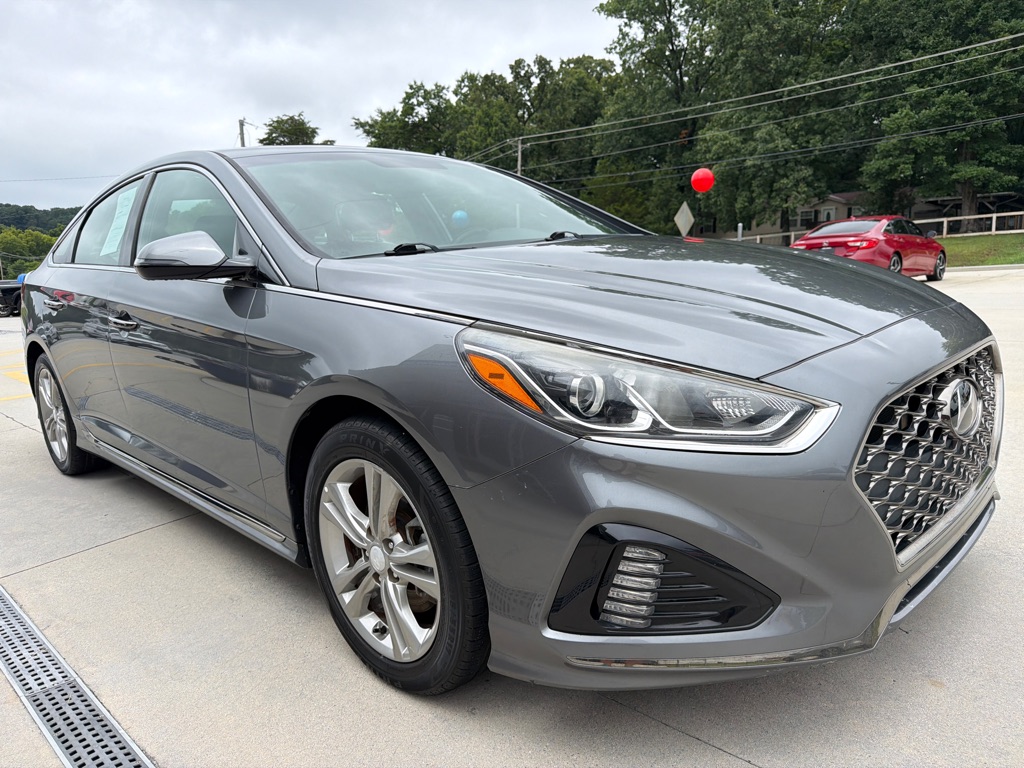 Photo 7 of this HYUNDAI SONATA