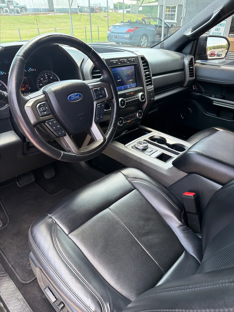 Photo 10 of this FORD EXPEDITION