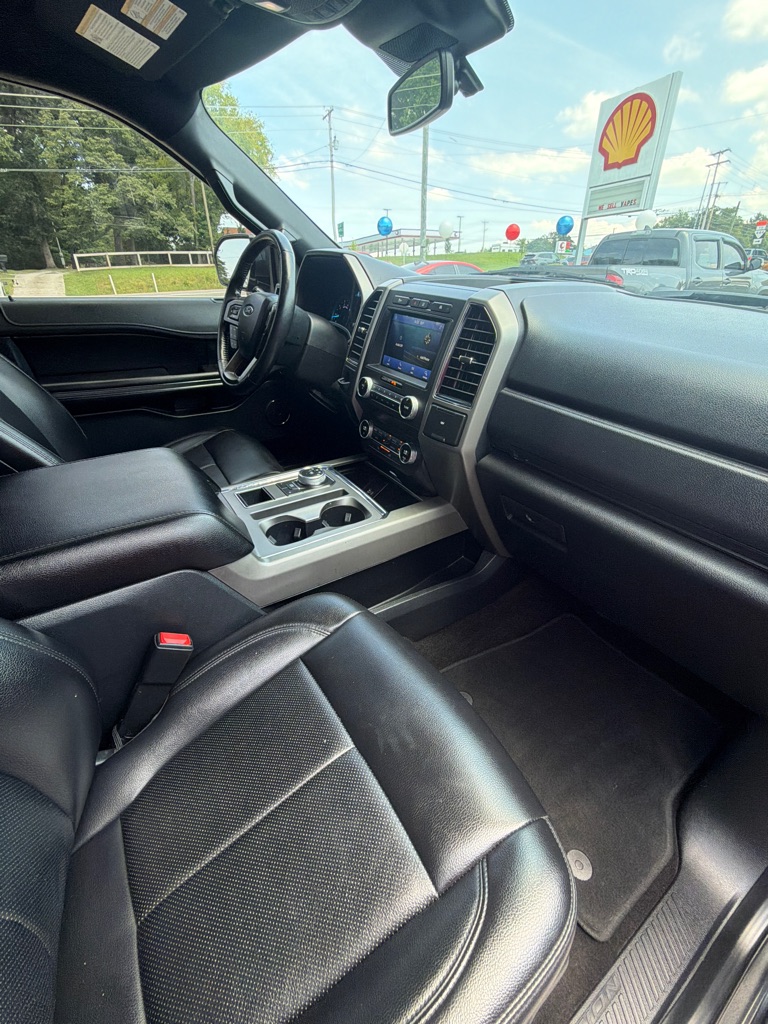 Photo 19 of this FORD EXPEDITION