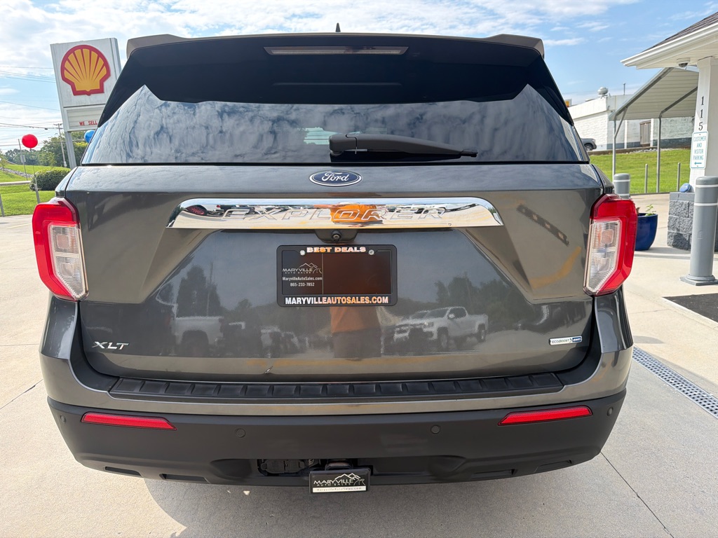 Photo 4 of this FORD EXPLORER