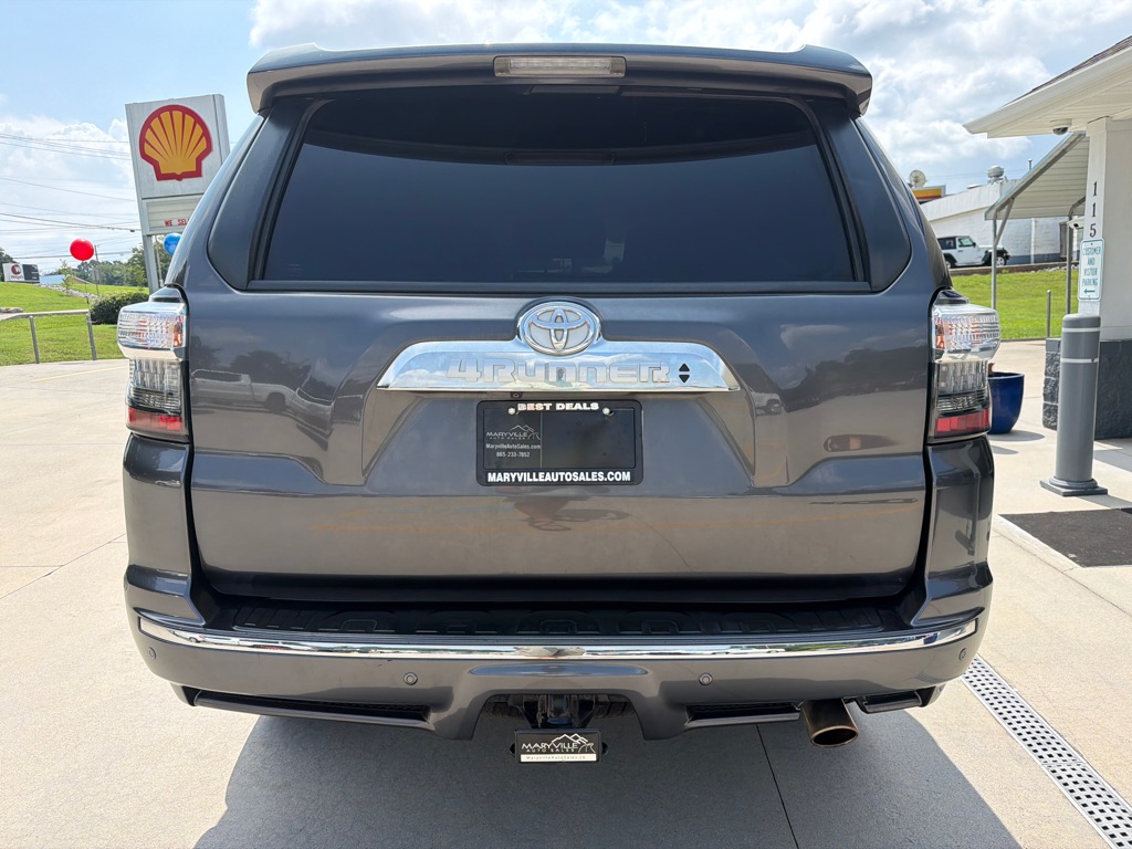 Photo 4 of this TOYOTA 4RUNNER LIMITED