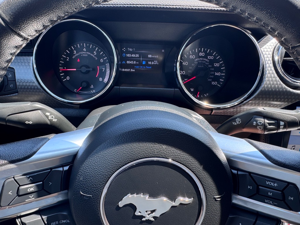 Photo 9 of this FORD MUSTANG