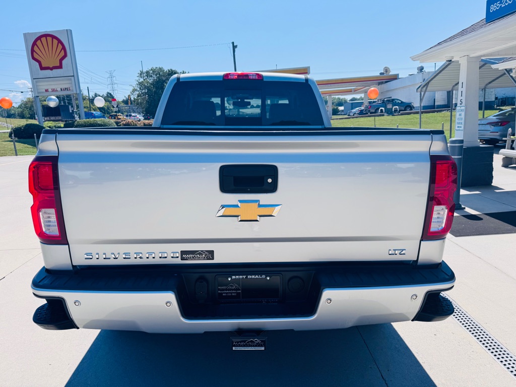 Photo 4 of this CHEVROLET SILVERADO 1500