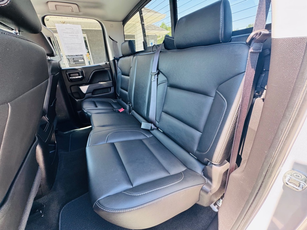 Photo 13 of this CHEVROLET SILVERADO 1500