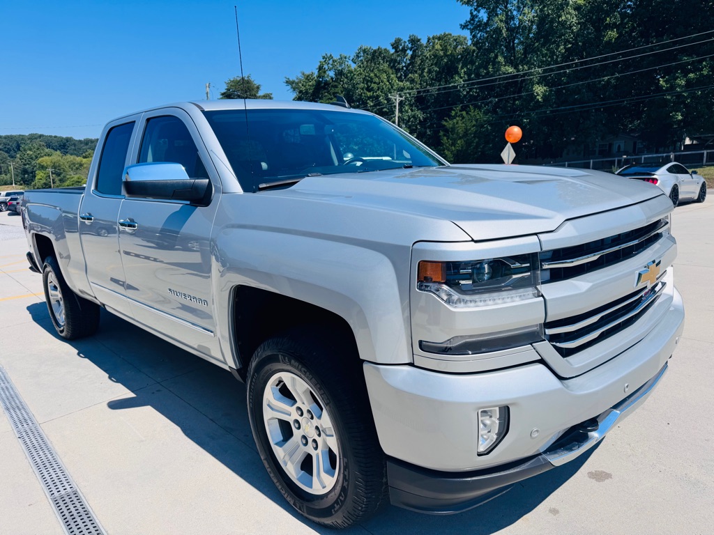 Photo 7 of this CHEVROLET SILVERADO 1500
