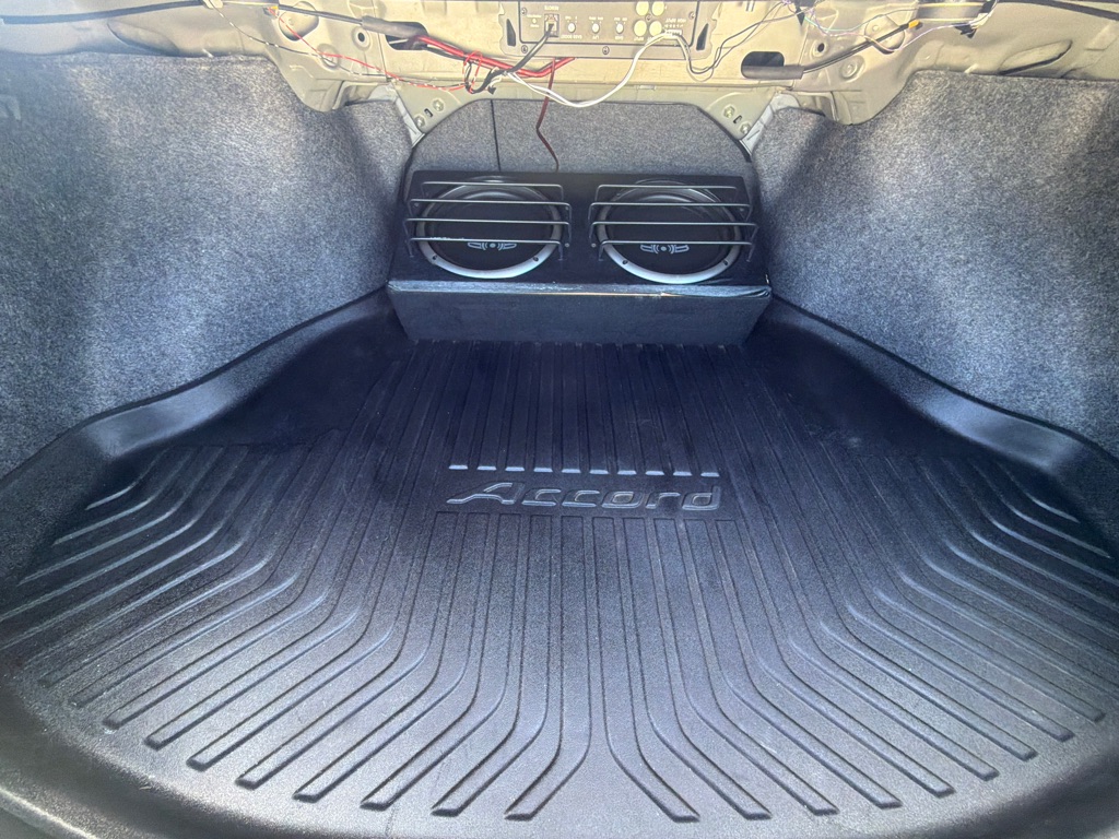 Photo 14 of this HONDA ACCORD