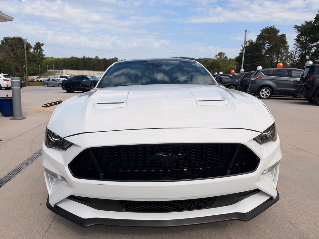 Photo 8 of this FORD MUSTANG