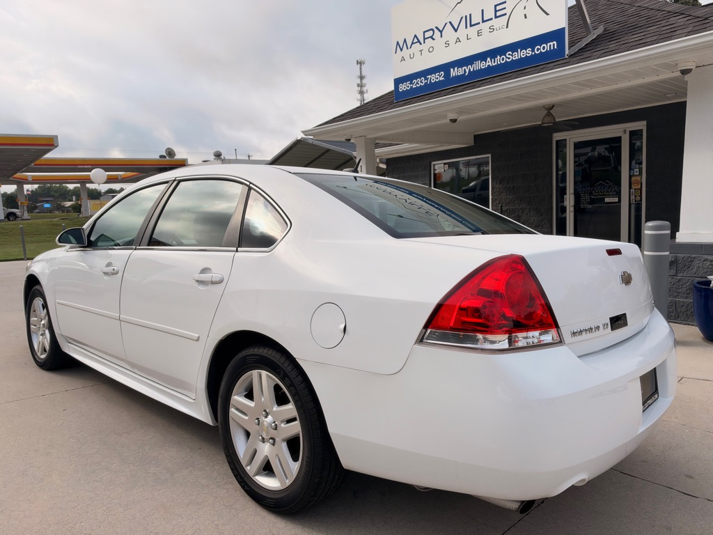 Photo 3 of this CHEVROLET IMPALA LIMITED