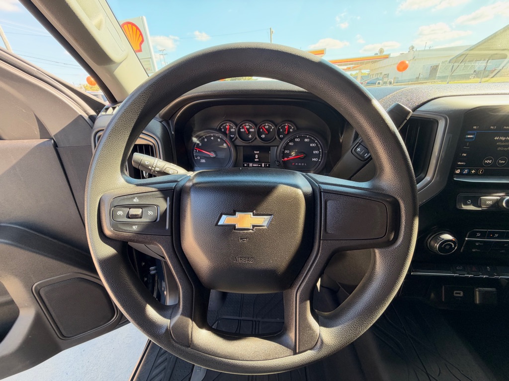 Photo 10 of this CHEVROLET SILVERADO 1500
