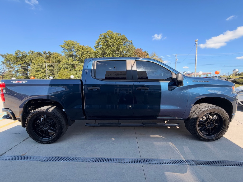 Photo 5 of this CHEVROLET SILVERADO 1500