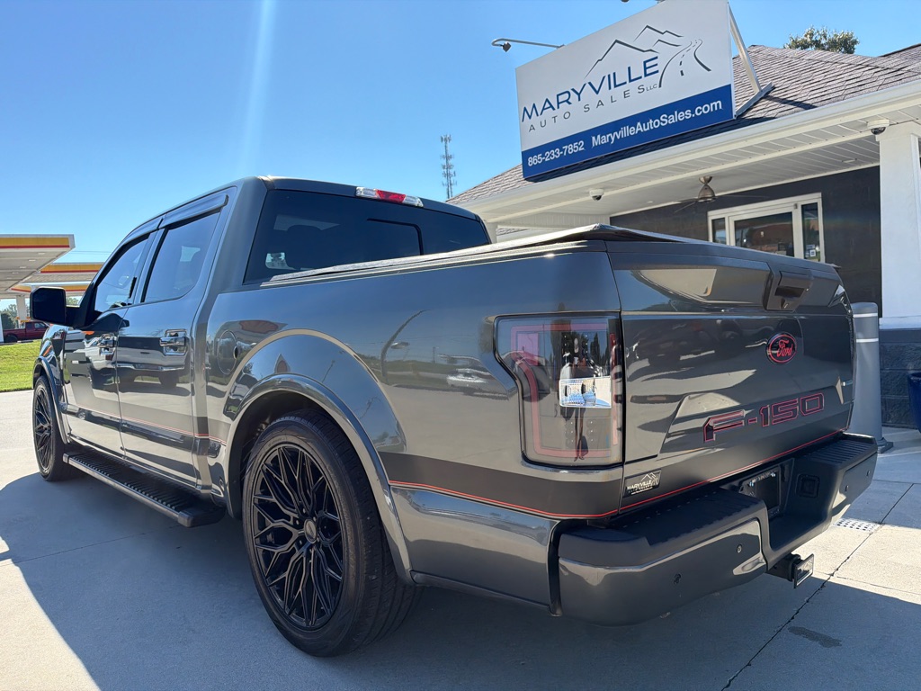 Photo 3 of this FORD F150 SPORT