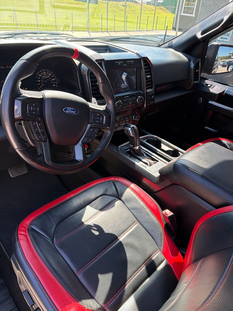 Photo 10 of this FORD F150 SPORT
