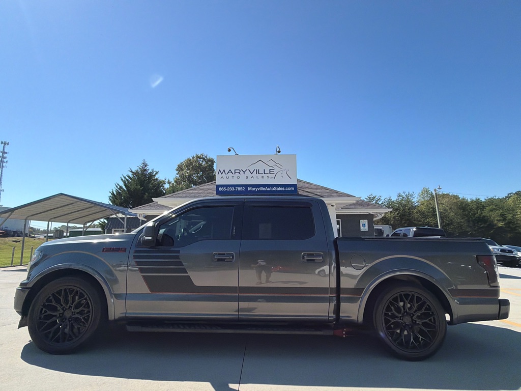 Photo 2 of this FORD F150 SPORT