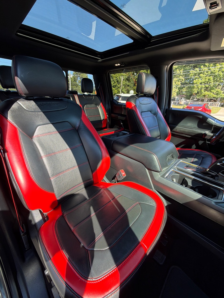 Photo 17 of this FORD F150 SPORT
