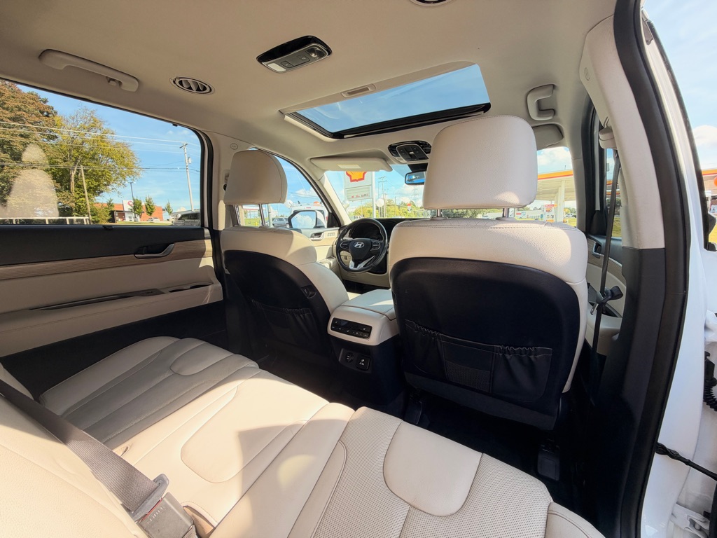 Photo 20 of this HYUNDAI PALISADE