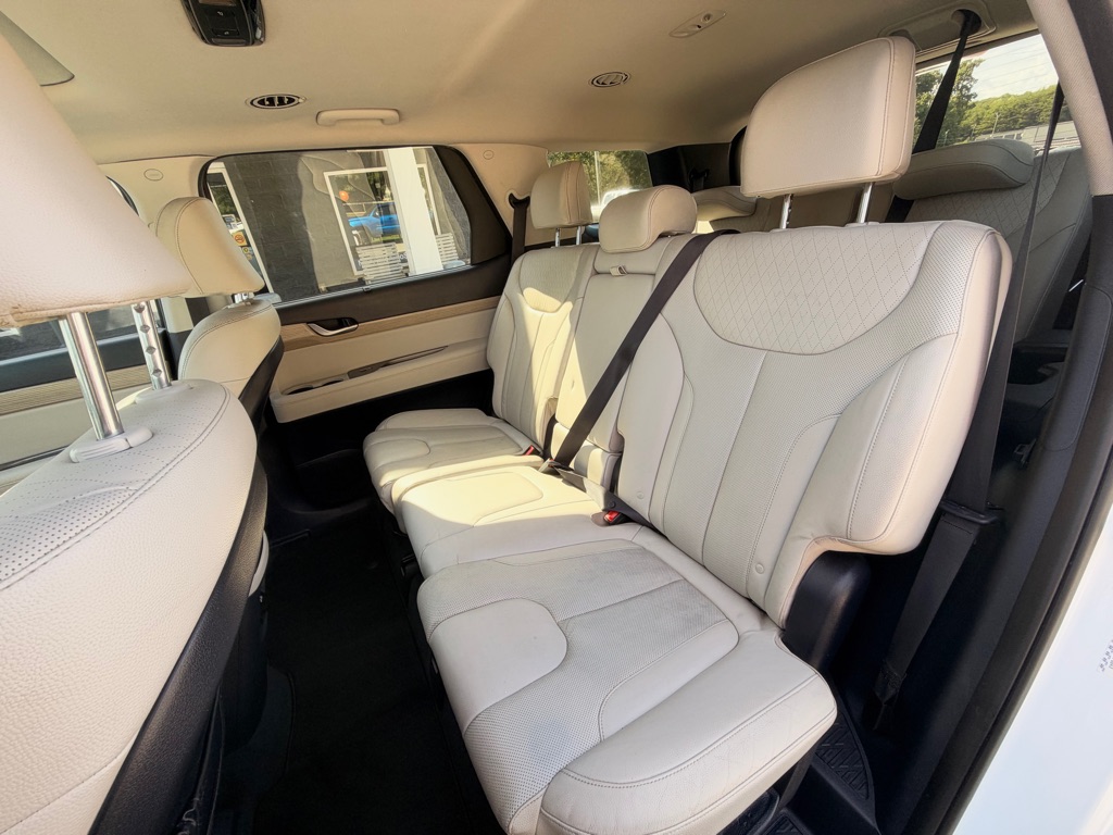 Photo 16 of this HYUNDAI PALISADE