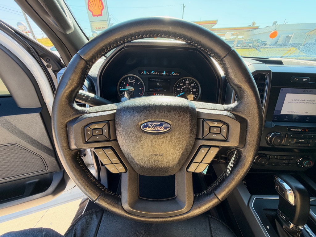 Photo 12 of this FORD F150