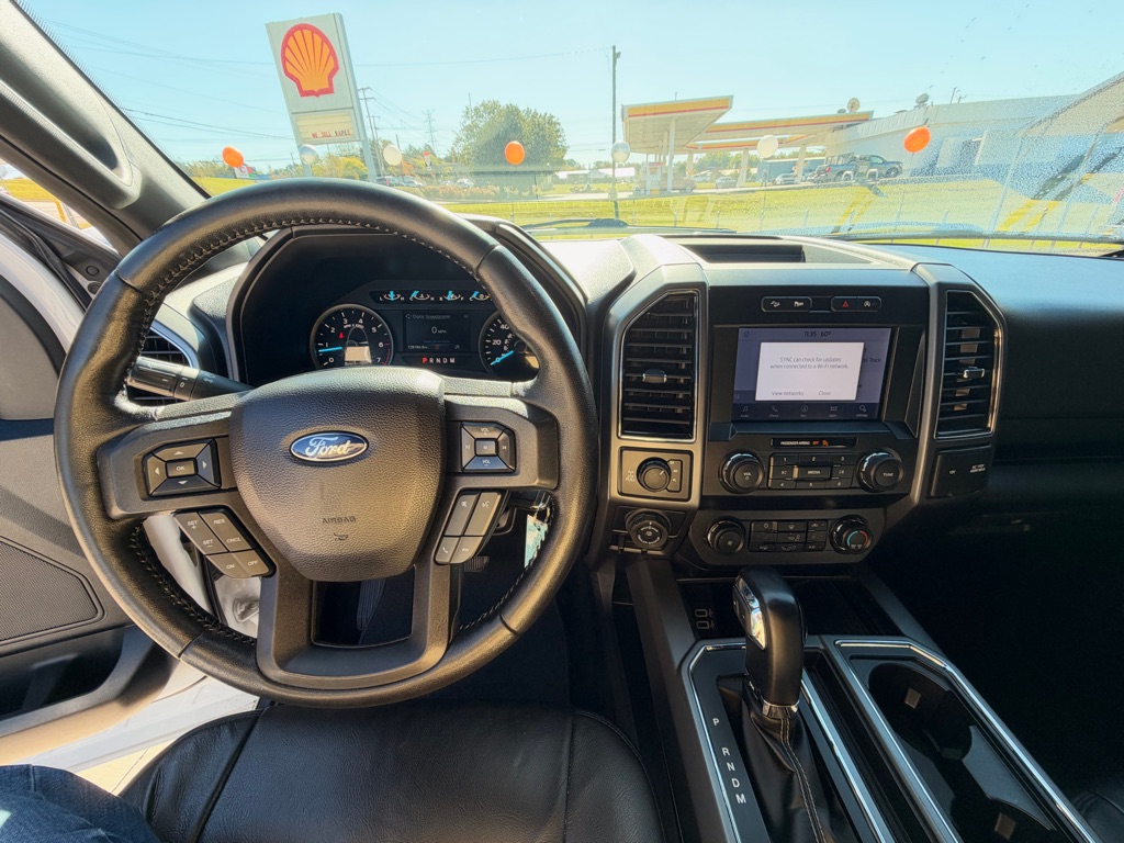 Photo 11 of this FORD F150
