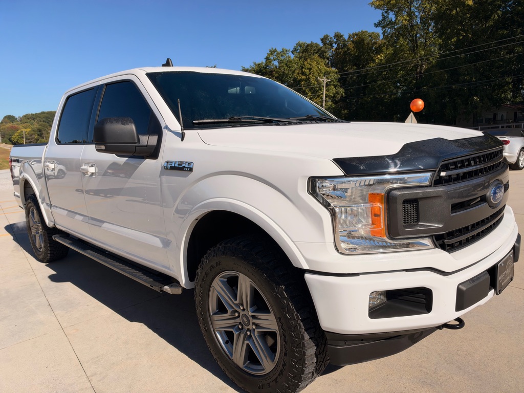 Photo 7 of this FORD F150