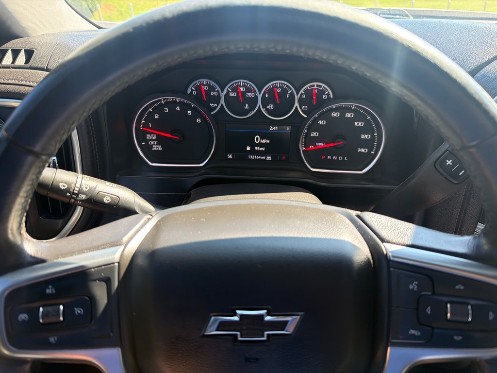 Photo 12 of this CHEVROLET SILVERADO 1500