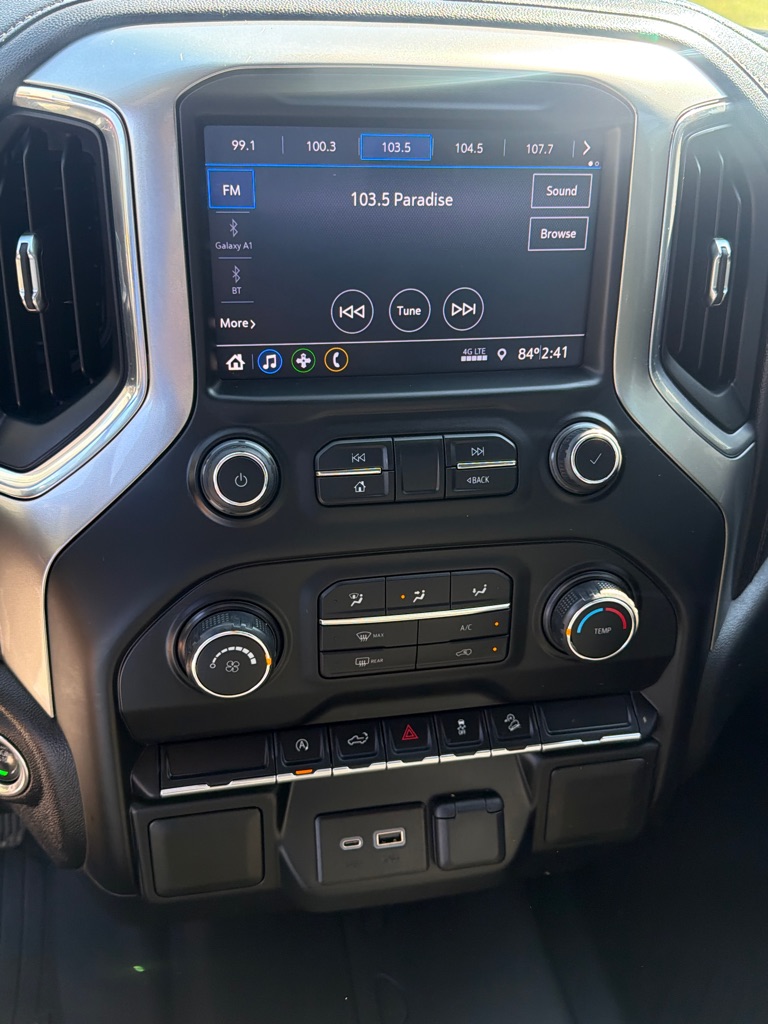 Photo 11 of this CHEVROLET SILVERADO 1500