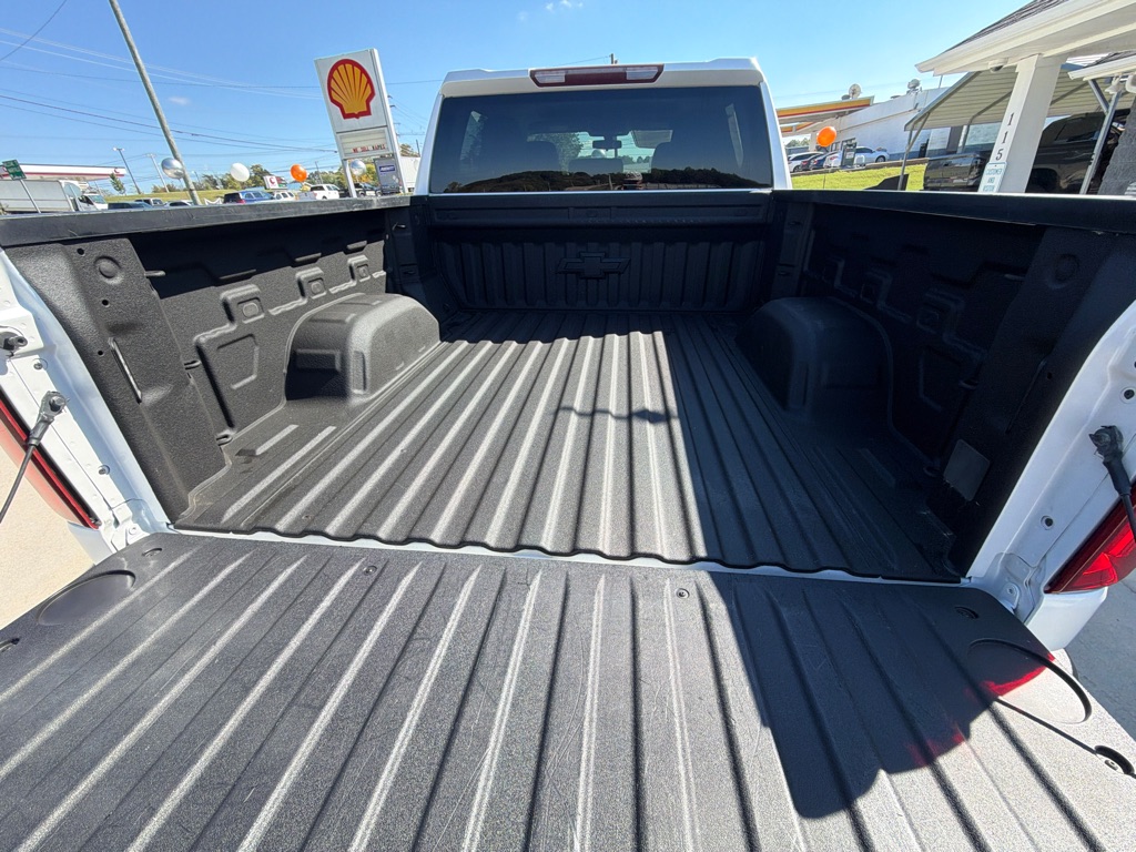 Photo 14 of this CHEVROLET SILVERADO 1500