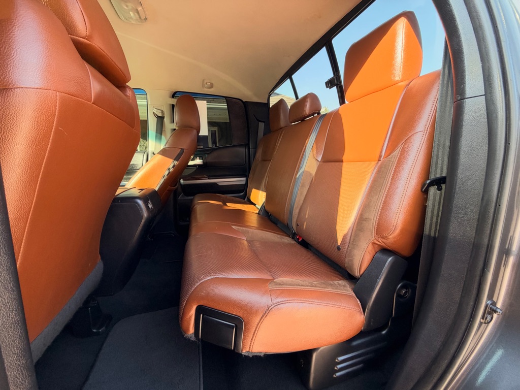 Photo 13 of this TOYOTA TUNDRA